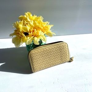 👜Pre Loved Bottega Veneta Intrecciato Oatmeal Wallet